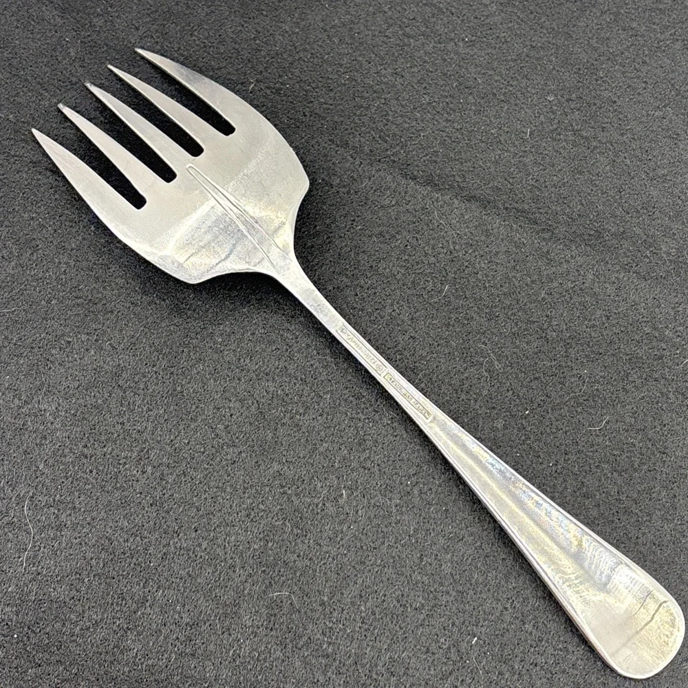 Oxford Hall Old Westbury Satin Stainless Cold Meat Serving Fork 9 1/4